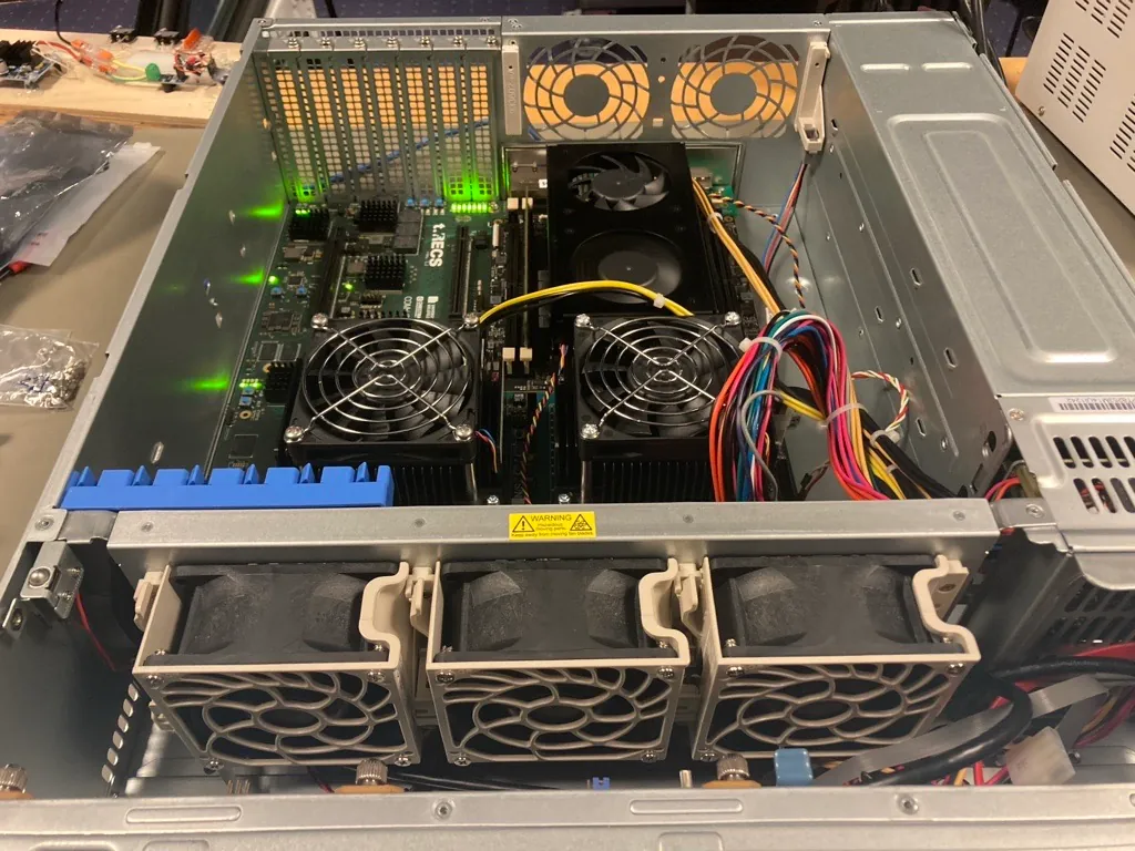 t.RECS Microserver Draufsicht